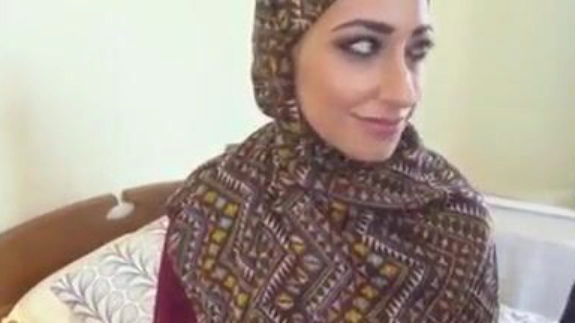 hijab musulmana follando, video porno gratis de tubo musulmán cd ver escena de película de chica musulmana hijab follando en xhamster, la página web de tubo más grande del festival de sexo con toneladas de videos musulmanes árabes gratis y videos porno de youtube hijab